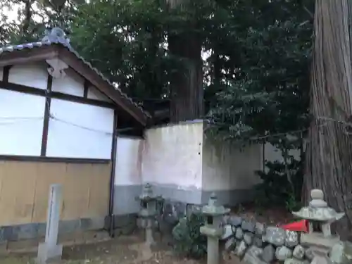 若櫻神社の本殿