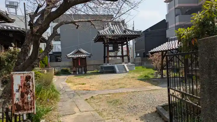 蓮光寺(大阪府)
