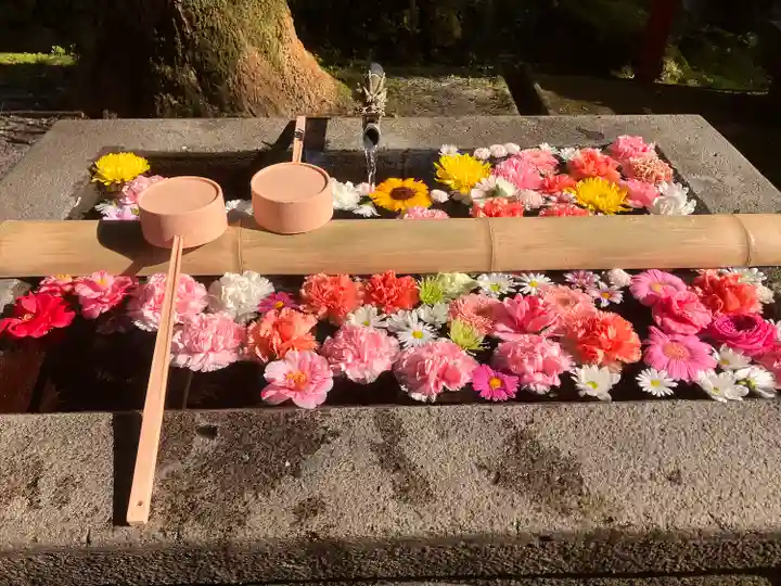 日石寺の手水舎