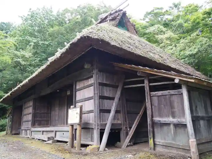 三峯神社奥宮のその他建物