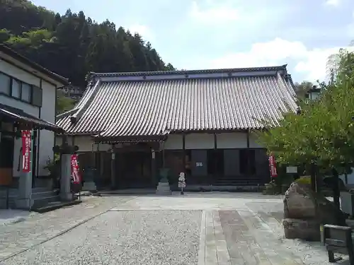 法光寺の本殿