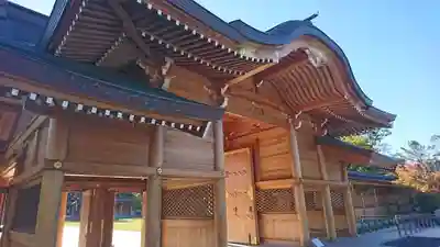 新潟縣護國神社の山門・神門