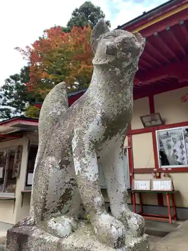 正一位 若草稲荷神社の狛犬