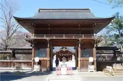 諏訪神社の山門・神門