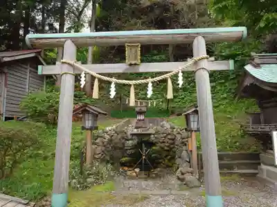 高穂神社の末社・摂社