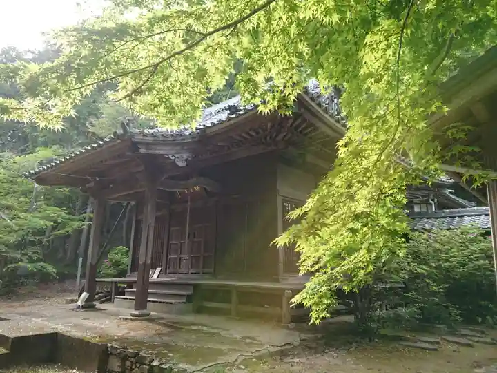勝善寺の本殿・本堂