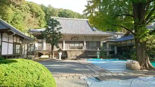 歓喜寺の本殿・本堂