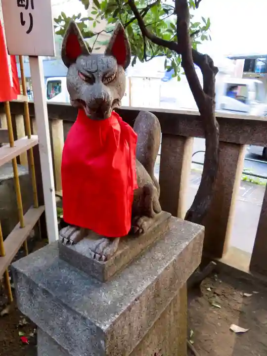 大松稲荷神社の狛犬