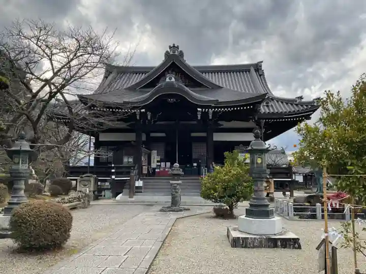橘寺の本殿・本堂