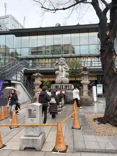 神田神社（神田明神）の{uncategorized: "未分類", other: "その他", undefined: "問題あり", building: "その他建物", grave: "お墓", sacred_gate: "鳥居", guardian: "狛犬", statue: "像", buddha: "仏像", history: "歴史", nature: "自然", garden: "庭園", animal: "動物", pagoda: "塔", temizu: "手水舎", mountain_gate: "山門・神門", sanctuary: "本殿・本堂", subordinate: "末社・摂社", art: "芸術", scenery: "景色", jizo: "地蔵", ema: "絵馬", goshuin: "御朱印", omikuji: "おみくじ", items: "授与品その他", amulet: "お守り", goshuincho: "御朱印帳", eats: "食事", festival: "お祭り", votive_dance: "神楽", shichigosan: "七五三参", wedding: "結婚式", experience: "体験その他", initially: "初詣", around: "周辺", anti_infection: "感染症対策"}