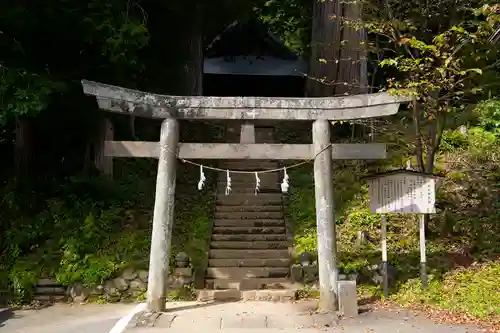 戸隠神社火之御子社の鳥居