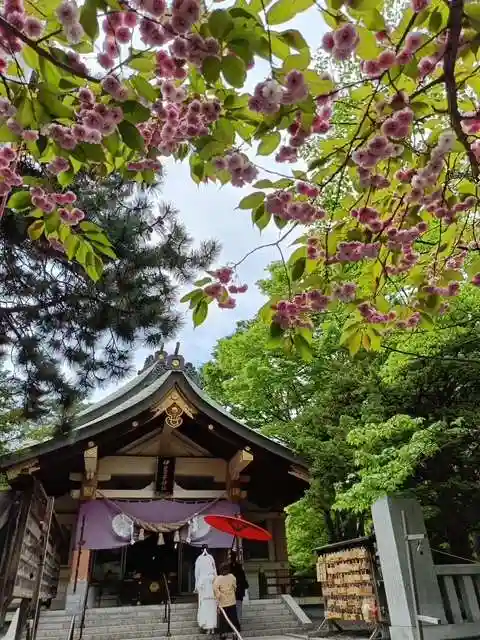 彌彦神社 (伊夜日子神社)(北海道)