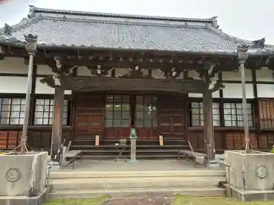 菩提樹院の{uncategorized: "未分類", other: "その他", undefined: "問題あり", building: "その他建物", grave: "お墓", sacred_gate: "鳥居", guardian: "狛犬", statue: "像", buddha: "仏像", history: "歴史", nature: "自然", garden: "庭園", animal: "動物", pagoda: "塔", temizu: "手水舎", mountain_gate: "山門・神門", sanctuary: "本殿・本堂", subordinate: "末社・摂社", art: "芸術", scenery: "景色", jizo: "地蔵", ema: "絵馬", goshuin: "御朱印", omikuji: "おみくじ", items: "授与品その他", amulet: "お守り", goshuincho: "御朱印帳", eats: "食事", festival: "お祭り", votive_dance: "神楽", shichigosan: "七五三参", wedding: "結婚式", experience: "体験その他", initially: "初詣", around: "周辺", anti_infection: "感染症対策"}