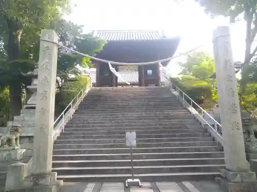 阿智神社の山門