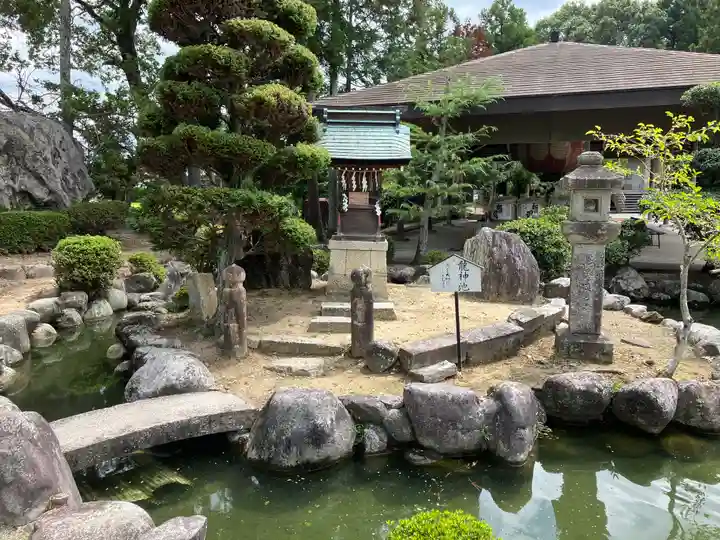 苗村神社(滋賀県)