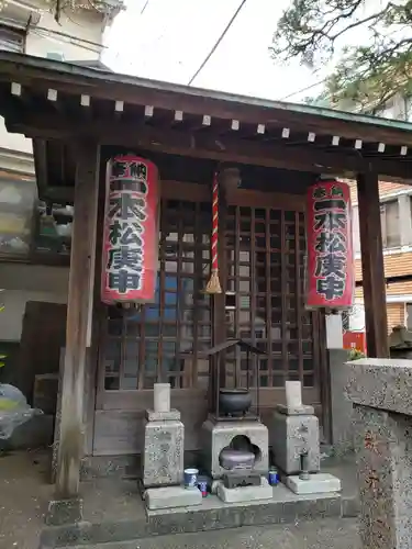 一本松庚申塚の本殿・本堂