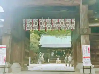 宇都宮二荒山神社の山門・神門