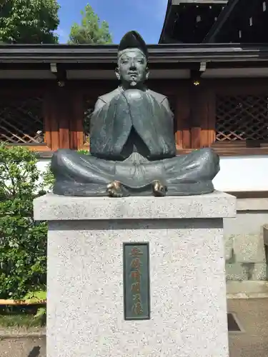 晴明神社の像