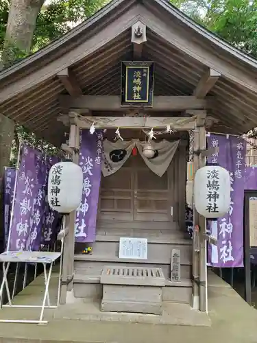 鶴嶺八幡宮の末社・摂社