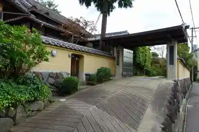 千手寺の山門・神門