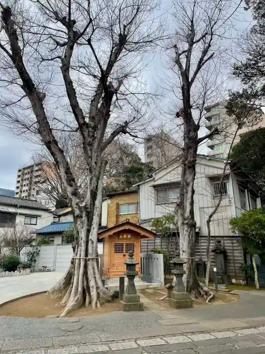 大林寺の{uncategorized: "未分類", other: "その他", undefined: "問題あり", building: "その他建物", grave: "お墓", sacred_gate: "鳥居", guardian: "狛犬", statue: "像", buddha: "仏像", history: "歴史", nature: "自然", garden: "庭園", animal: "動物", pagoda: "塔", temizu: "手水舎", mountain_gate: "山門・神門", sanctuary: "本殿・本堂", subordinate: "末社・摂社", art: "芸術", scenery: "景色", jizo: "地蔵", ema: "絵馬", goshuin: "御朱印", omikuji: "おみくじ", items: "授与品その他", amulet: "お守り", goshuincho: "御朱印帳", eats: "食事", festival: "お祭り", votive_dance: "神楽", shichigosan: "七五三参", wedding: "結婚式", experience: "体験その他", initially: "初詣", around: "周辺", anti_infection: "感染症対策"}