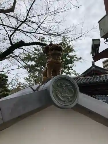 岐阜護國神社の狛犬