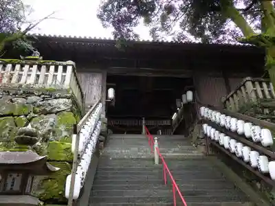 吉備津神社の山門