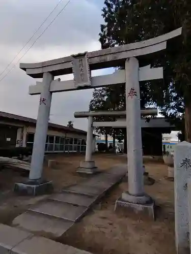 神明神社の鳥居