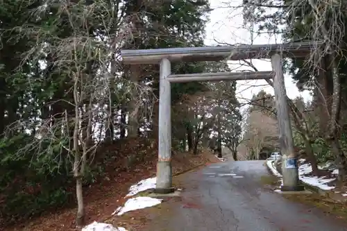 土津神社｜こどもと出世の神さまの鳥居