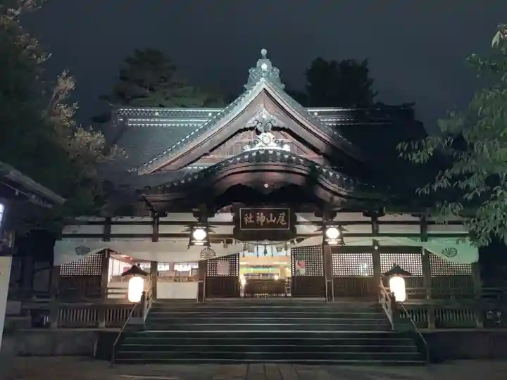 尾山神社の本殿・本堂