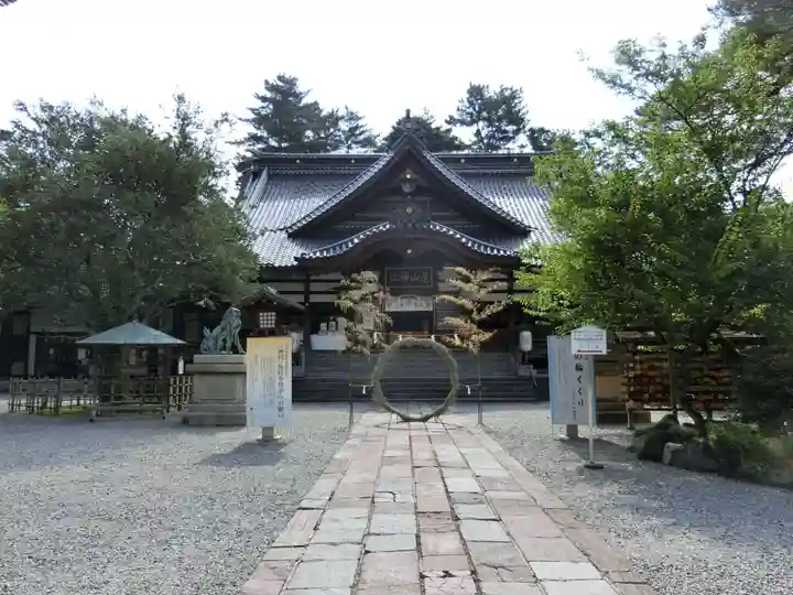 尾山神社の本殿・本堂