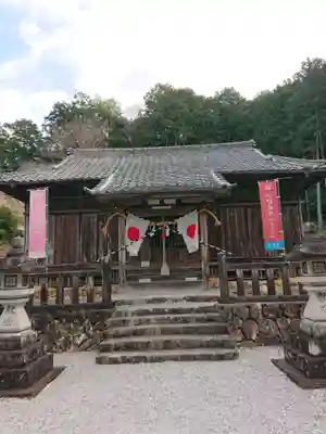 蜂前神社の本殿・本堂