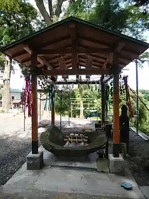 阿久津「田村神社」(郡山市阿久津町)旧社名:伊豆箱根三嶋三社の手水舎