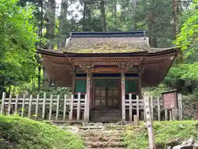 高野山金剛峯寺奥の院(和歌山県)