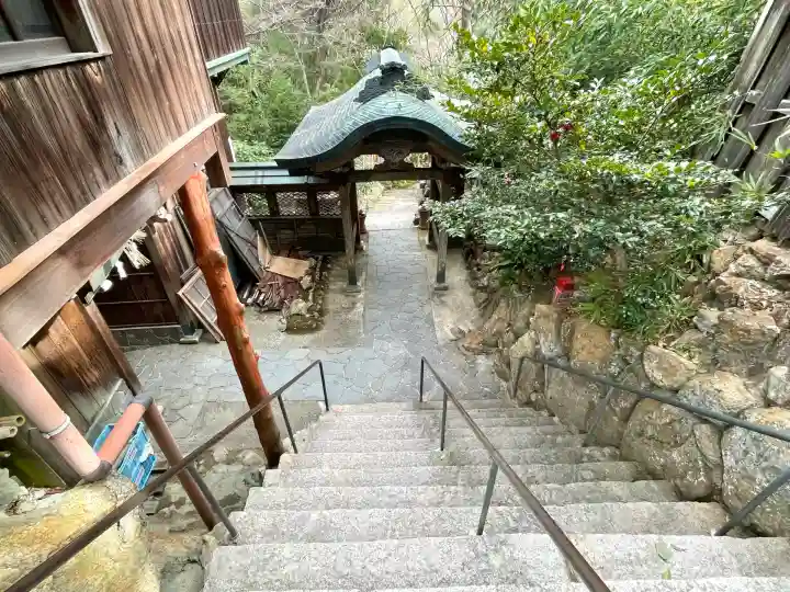 東光寺(出世不動明王)(滋賀県)