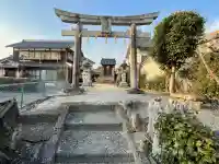 八幡社の{uncategorized: "未分類", other: "その他", undefined: "問題あり", building: "その他建物", grave: "お墓", sacred_gate: "鳥居", guardian: "狛犬", statue: "像", buddha: "仏像", history: "歴史", nature: "自然", garden: "庭園", animal: "動物", pagoda: "塔", temizu: "手水舎", mountain_gate: "山門・神門", sanctuary: "本殿・本堂", subordinate: "末社・摂社", art: "芸術", scenery: "景色", jizo: "地蔵", ema: "絵馬", goshuin: "御朱印", omikuji: "おみくじ", items: "授与品その他", amulet: "お守り", goshuincho: "御朱印帳", eats: "食事", festival: "お祭り", votive_dance: "神楽", shichigosan: "七五三参", wedding: "結婚式", experience: "体験その他", initially: "初詣", around: "周辺", anti_infection: "感染症対策"}