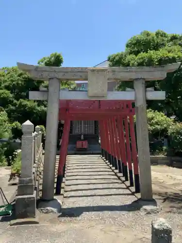 君貢神社の鳥居