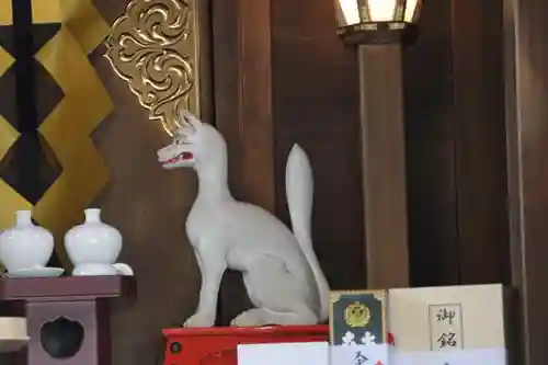 高屋敷稲荷神社の本殿・本堂