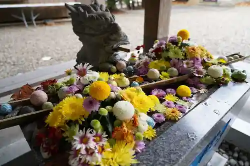 滑川神社 - 仕事と子どもの守り神の手水