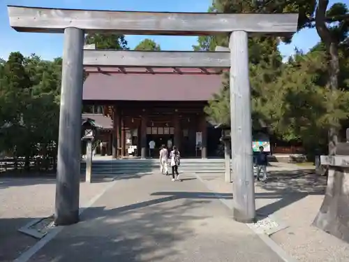 射水神社の鳥居