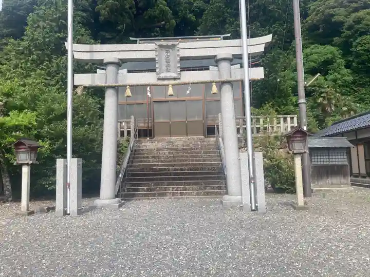 宇波西神社(福井県)
