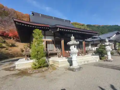 金藏院（聖法寺）の本殿・本堂
