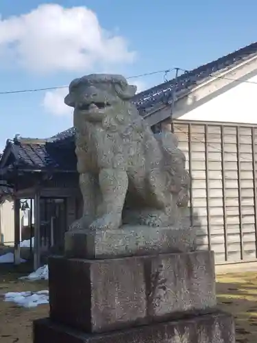 伊勢領神社の狛犬