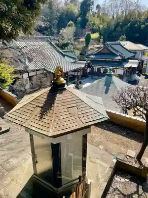 高松寺の{uncategorized: "未分類", other: "その他", undefined: "問題あり", building: "その他建物", grave: "お墓", sacred_gate: "鳥居", guardian: "狛犬", statue: "像", buddha: "仏像", history: "歴史", nature: "自然", garden: "庭園", animal: "動物", pagoda: "塔", temizu: "手水舎", mountain_gate: "山門・神門", sanctuary: "本殿・本堂", subordinate: "末社・摂社", art: "芸術", scenery: "景色", jizo: "地蔵", ema: "絵馬", goshuin: "御朱印", omikuji: "おみくじ", items: "授与品その他", amulet: "お守り", goshuincho: "御朱印帳", eats: "食事", festival: "お祭り", votive_dance: "神楽", shichigosan: "七五三参", wedding: "結婚式", experience: "体験その他", initially: "初詣", around: "周辺", anti_infection: "感染症対策"}