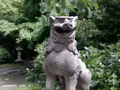 久國神社の{uncategorized: "未分類", other: "その他", undefined: "問題あり", building: "その他建物", grave: "お墓", sacred_gate: "鳥居", guardian: "狛犬", statue: "像", buddha: "仏像", history: "歴史", nature: "自然", garden: "庭園", animal: "動物", pagoda: "塔", temizu: "手水舎", mountain_gate: "山門・神門", sanctuary: "本殿・本堂", subordinate: "末社・摂社", art: "芸術", scenery: "景色", jizo: "地蔵", ema: "絵馬", goshuin: "御朱印", omikuji: "おみくじ", items: "授与品その他", amulet: "お守り", goshuincho: "御朱印帳", eats: "食事", festival: "お祭り", votive_dance: "神楽", shichigosan: "七五三参", wedding: "結婚式", experience: "体験その他", initially: "初詣", around: "周辺", anti_infection: "感染症対策"}