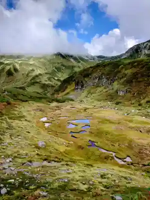 雄山神社中宮祈願殿(富山県)