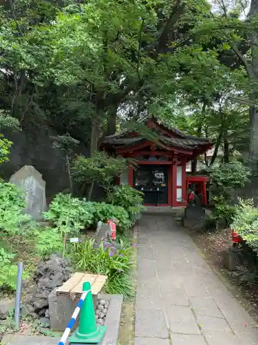 王子稲荷神社の{uncategorized: "未分類", other: "その他", undefined: "問題あり", building: "その他建物", grave: "お墓", sacred_gate: "鳥居", guardian: "狛犬", statue: "像", buddha: "仏像", history: "歴史", nature: "自然", garden: "庭園", animal: "動物", pagoda: "塔", temizu: "手水舎", mountain_gate: "山門・神門", sanctuary: "本殿・本堂", subordinate: "末社・摂社", art: "芸術", scenery: "景色", jizo: "地蔵", ema: "絵馬", goshuin: "御朱印", omikuji: "おみくじ", items: "授与品その他", amulet: "お守り", goshuincho: "御朱印帳", eats: "食事", festival: "お祭り", votive_dance: "神楽", shichigosan: "七五三参", wedding: "結婚式", experience: "体験その他", initially: "初詣", around: "周辺", anti_infection: "感染症対策"}