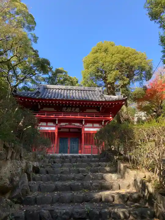 徳光院の山門・神門