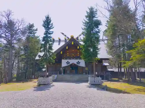 上川神社の本殿