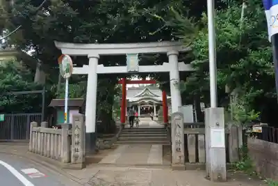 天沼八幡神社の鳥居
